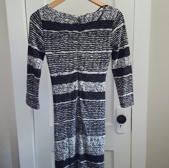 NWT Le Chateau long sleeve black bodycon dress XS - Picture 2 of 6